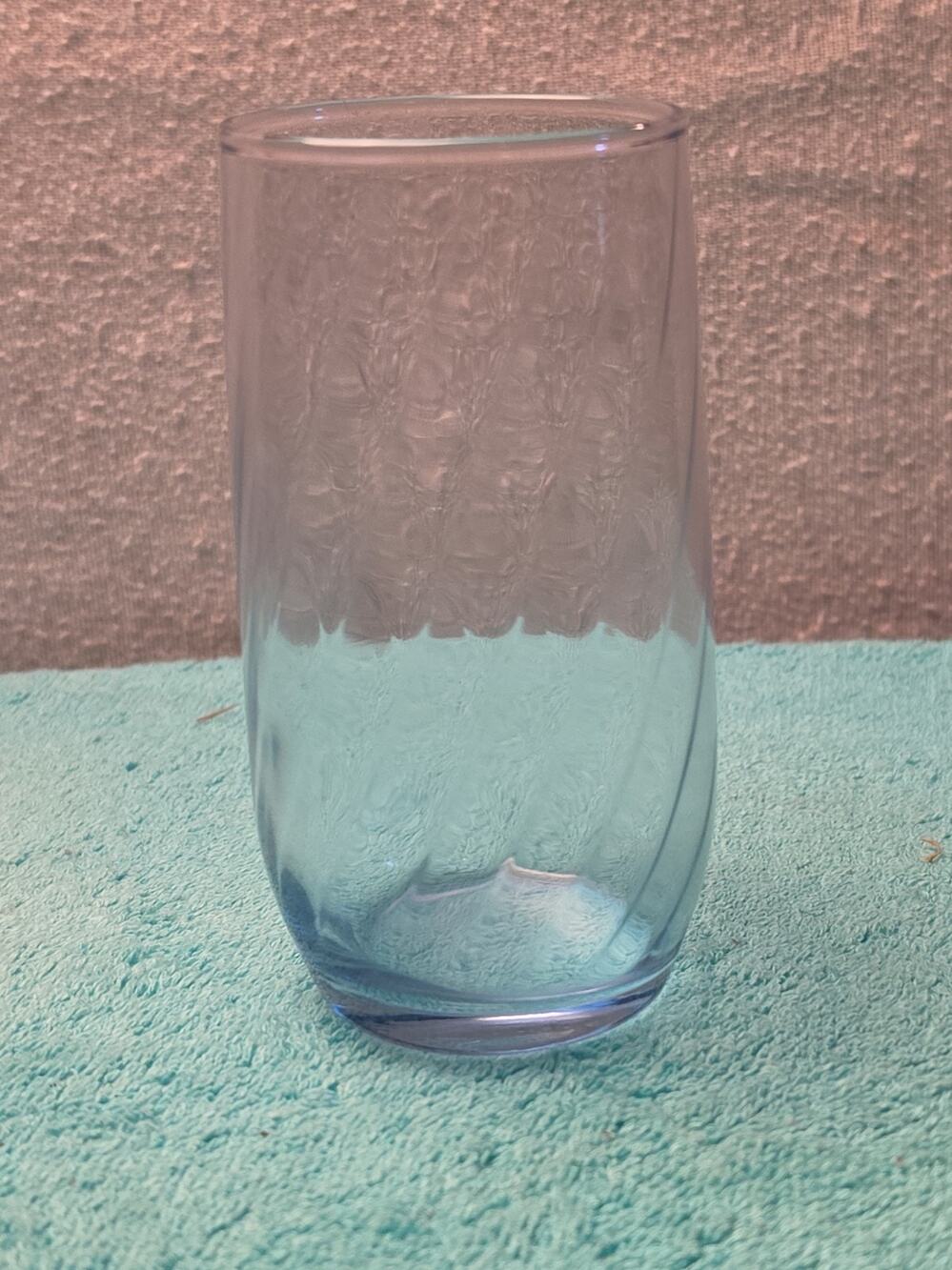 SET OF 10 VINTAGE Anchor Hocking 5” Light Blue Glasses ~ Swirl Pattern